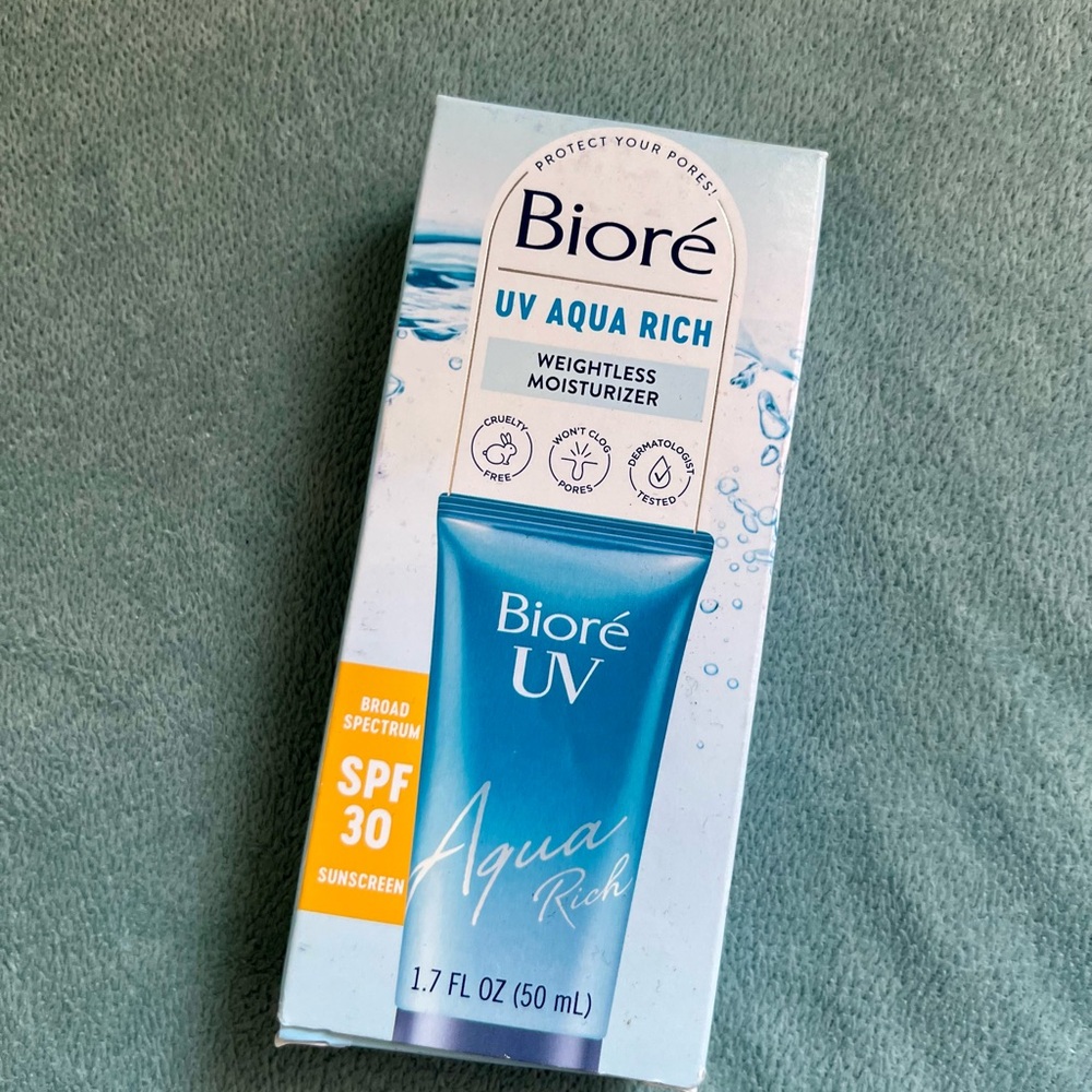 Blue UV Suncare Skincare